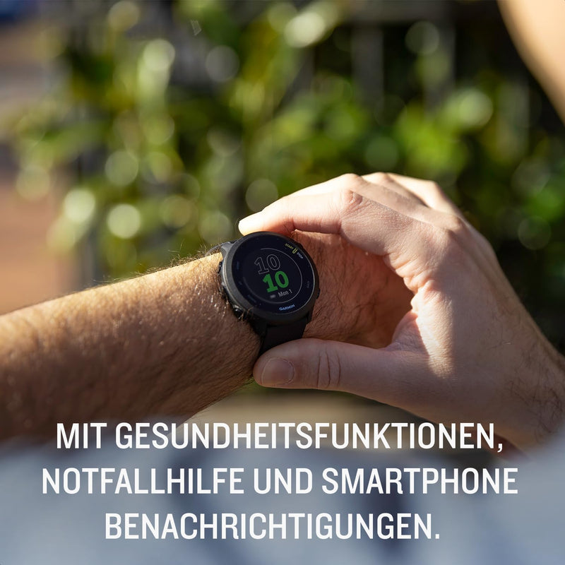 Garmin Forerunner 55 - Multi-Activity Running GPS Watch with Garmin Coach Training and Wrist Cardio - Black, TU EU